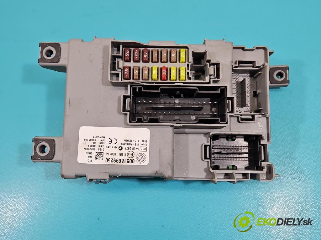 Fiat Punto Grande 1.4 8v 77 HP manual 57 kW 1368 cm3 5- riadiaca jednotka motora 51868974