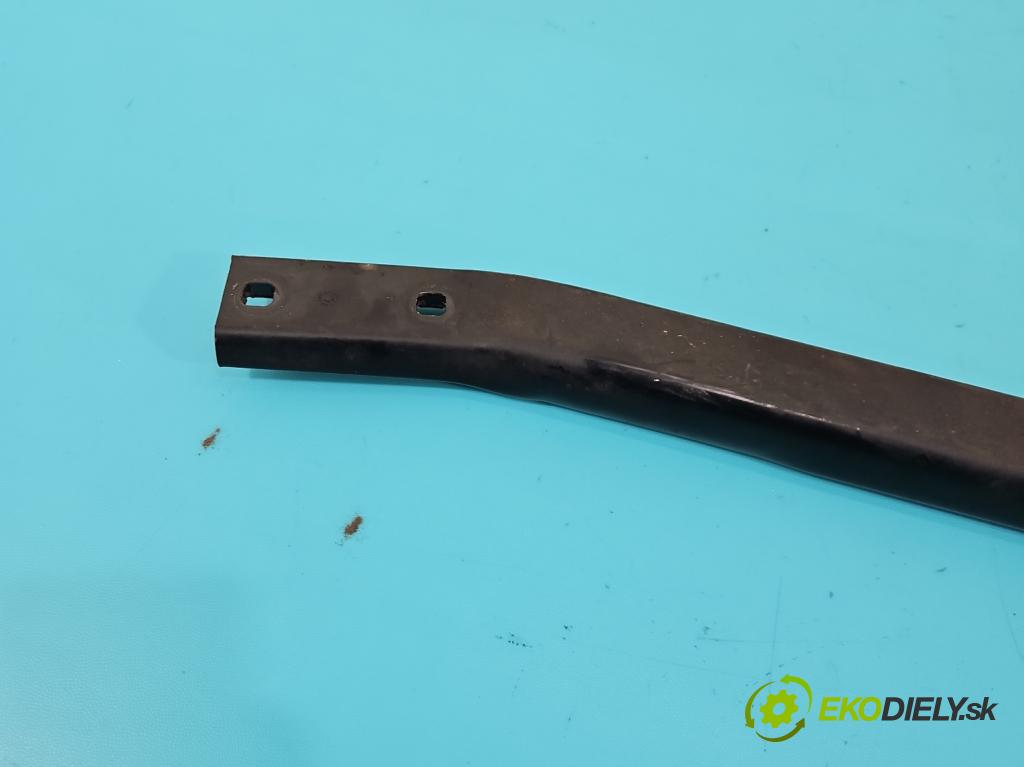 Bmw 5 F10 2010-2017 2.0 T 245KM automatic 180 kW 1997 cm3 4- stěna přední 7200690 (Přední výztuha)