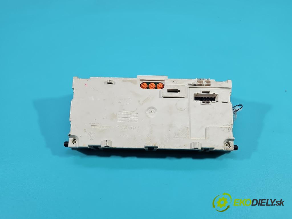 Vw Golf III 1991-1998 1.8 75 HP manual 55 kW 1781 cm3 3- prístrojovka/ budíky 1H0919860C (Prístrojová doska)