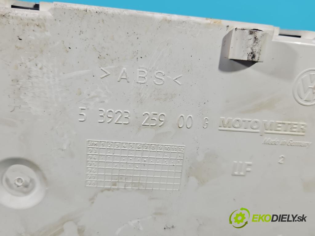 Vw Golf III 1991-1998 1.8 75 HP manual 55 kW 1781 cm3 3- prístrojovka/ budíky 1H0919860C (Prístrojová doska)