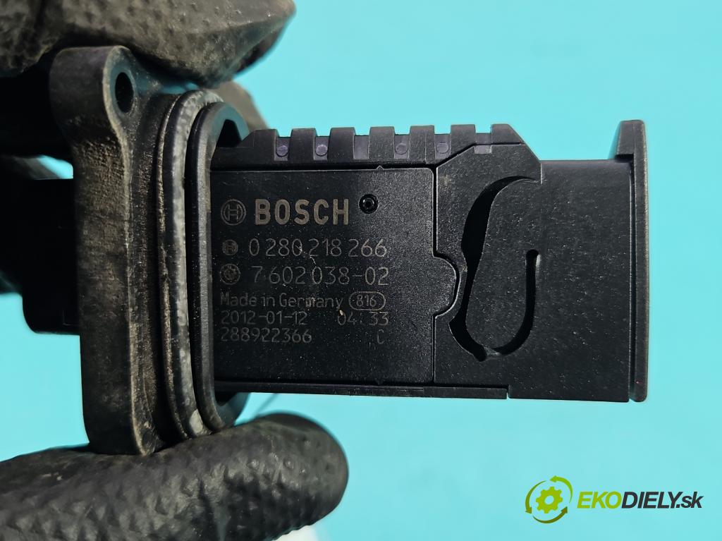 Bmw 5 F10 2010-2017 2.0 T 245KM automatic 180 kW 1997 cm3 4- průtokoměr: 0280218266 (Váha vzduchu)