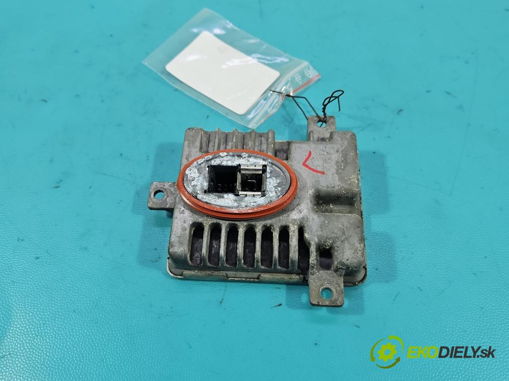 Bmw 5 F10 2010-2017 2.0 T 245KM automatic 180 kW 1997 cm3 4- střídač: xenon 7237647 (Riadiaca jednotka xenónu)