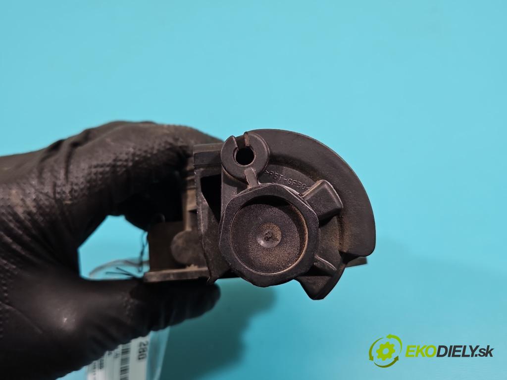 Peugeot 206 1.4 8v 75 HP manual 55 kW 1360 cm3 3- klapka 727880001 (Škrtiaca klapka)