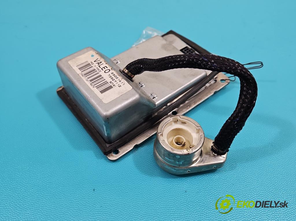 Audi A4 B5 1994-2001 2.5 TDI 150 HP manual 110 kW 2496 cm3 5- střídač: xenon 89001411 (Riadiaca jednotka xenónu)