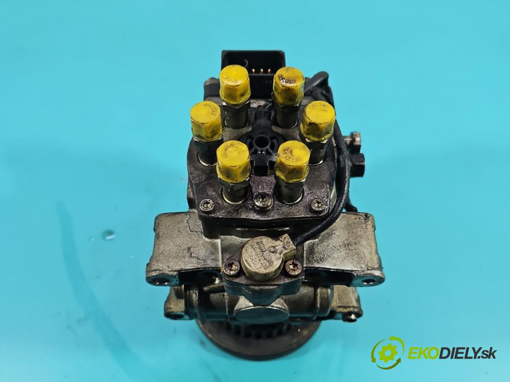 Audi A4 B5 1994-2001 2.5 TDI 150 HP manual 110 kW 2496 cm3 5- čerpadlo vstrekovacia 0470506006 (Vstrekovacie čerpadlo)