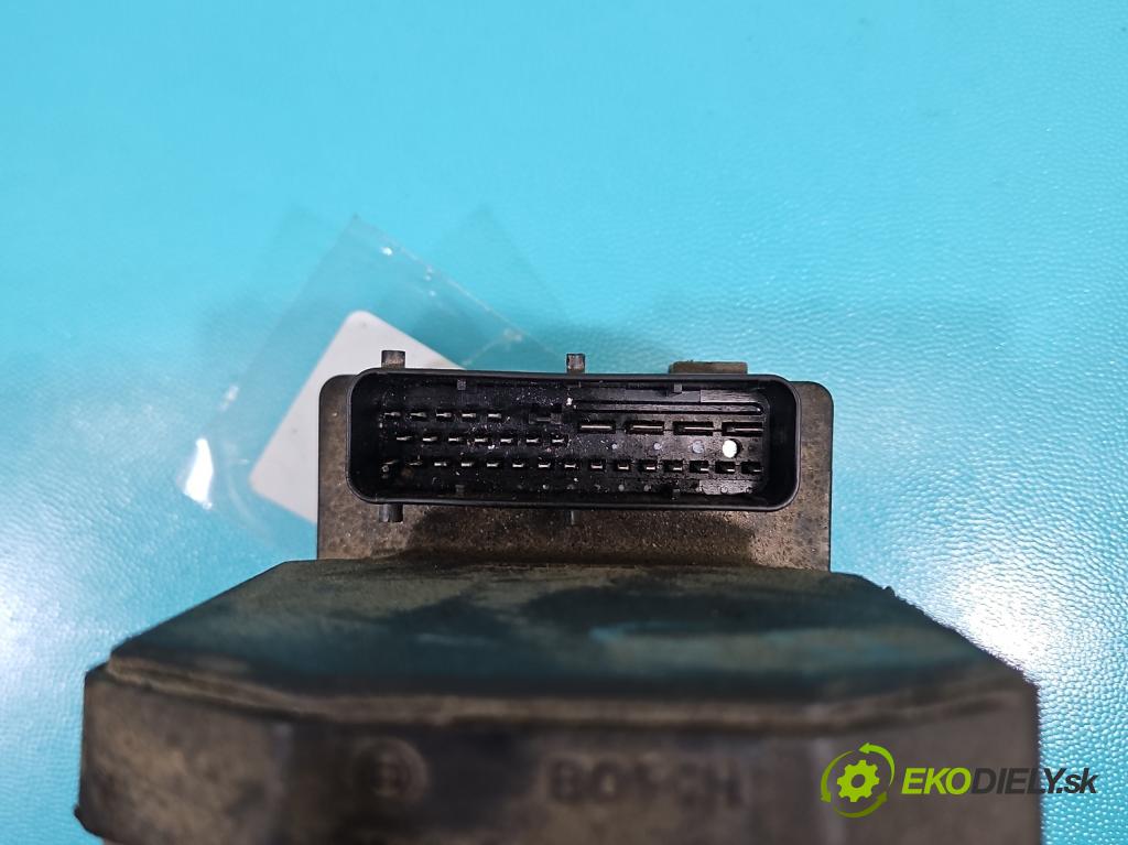 Audi A4 B5 1994-2001 2.5 TDI 150 hp manual 110 kW 2496 cm3 5- čerpadlo abs 8E0614111AH (Pumpa ABS)