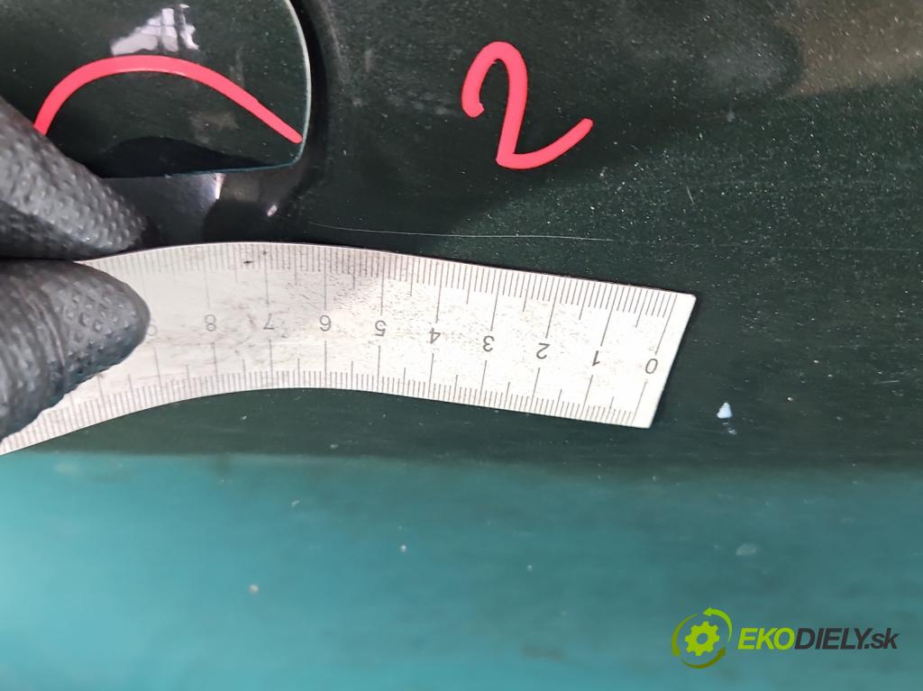 Audi A4 B5 1994-2001 2.5 TDI 150 HP manual 110 kW 2496 cm3 5- dvere zadné pravé  (Kľučka dverí ostatné)