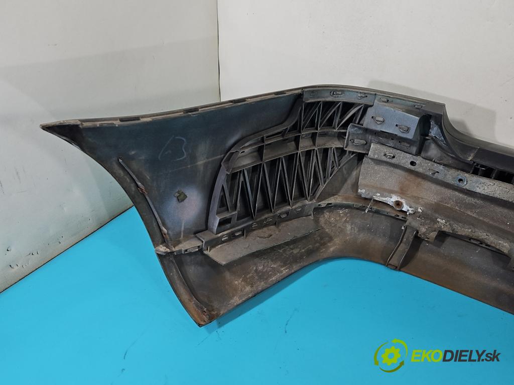 Audi A4 B5 1994-2001 2.5 TDI 150 hp manual 110 kW 2496 cm3 5- nárazník zadní  (Klika dveří ostatní)