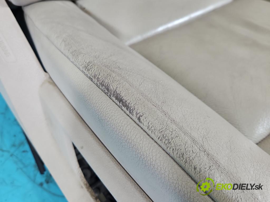 Bmw 5 F10 2010-2017 2.0 T 245KM automatic 180 kW 1997 cm3 4- Sedačka pravý  (Sedadlo)