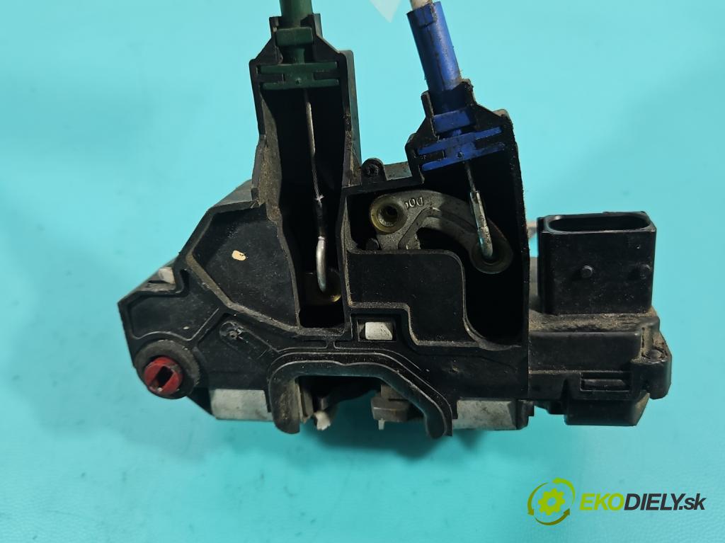Saab 9-3 II 2002-2012 2.2 TiD 125 hp manual 92 kW 2171 cm3 4- zámek zadní pravý