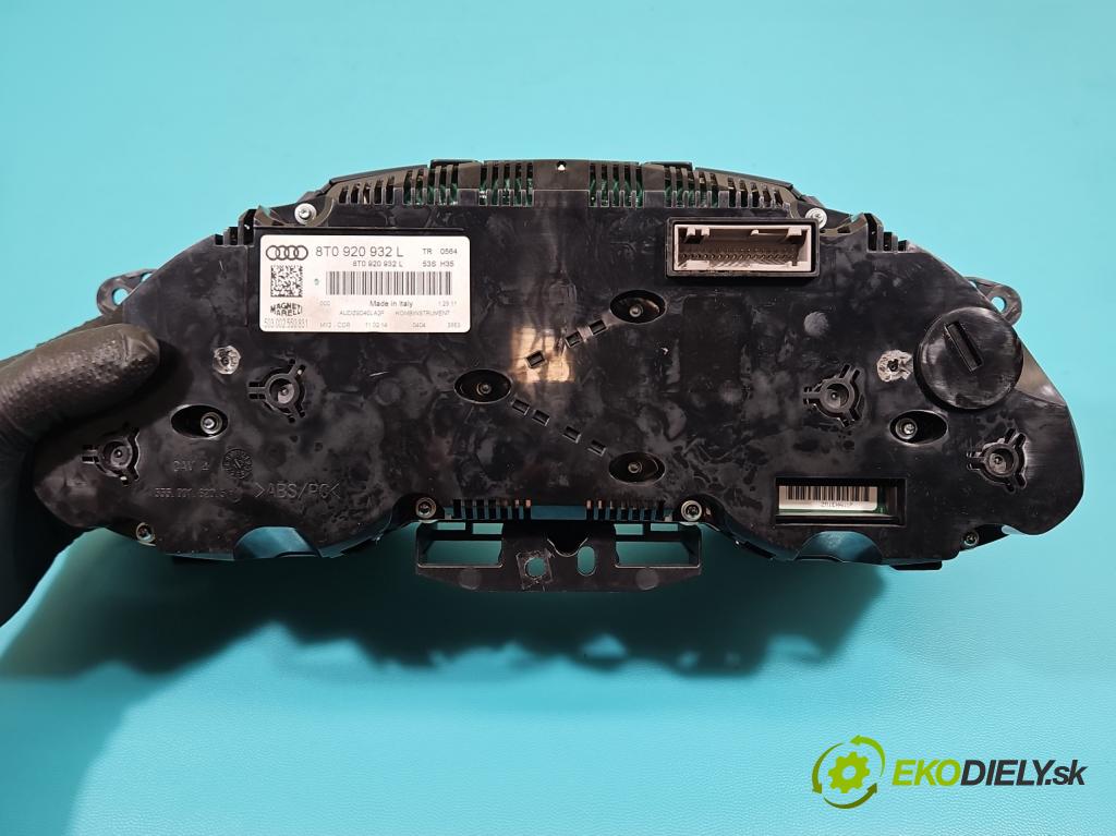Audi A5 8T 2007-2016 2.0 TFSI 224hp automatic 165 kW 1984 cm3 5- prístrojovka/ budíky 8T0920932L (Prístrojová doska)
