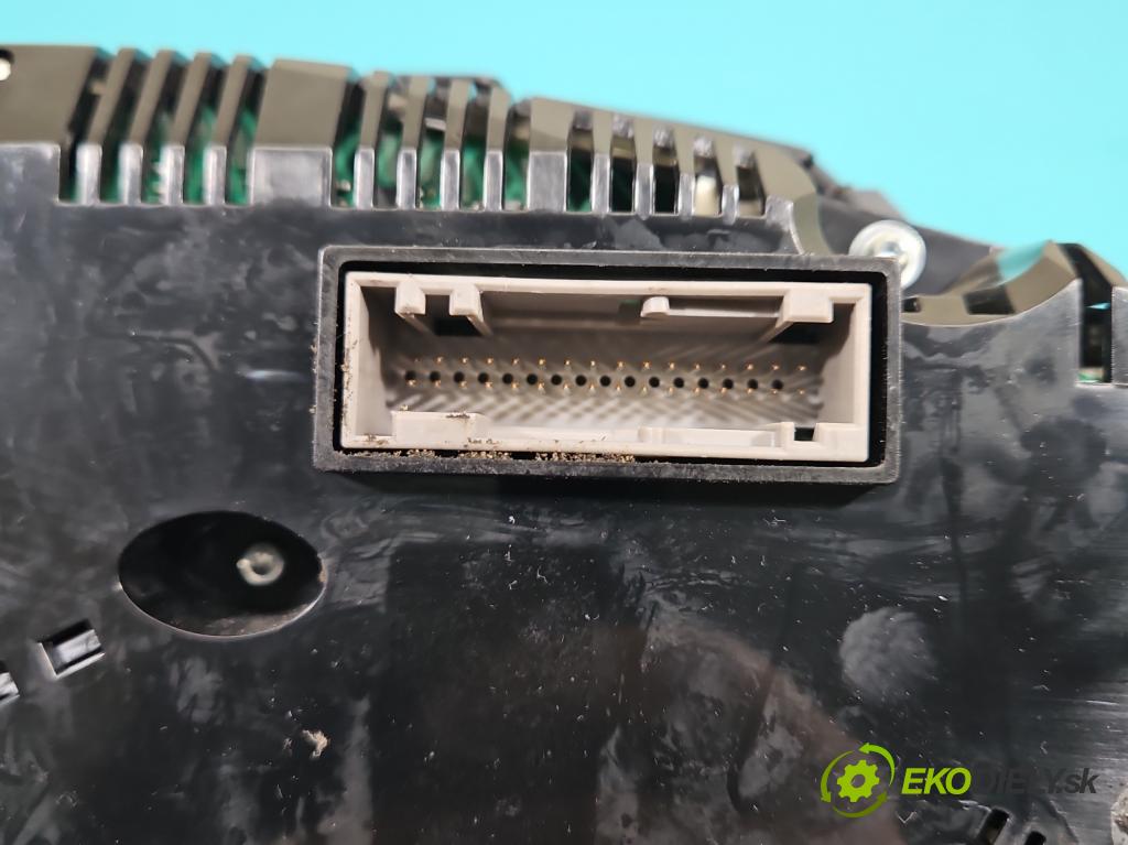 Audi A5 8T 2007-2016 2.0 TFSI 224hp automatic 165 kW 1984 cm3 5- prístrojovka/ budíky 8T0920932L (Prístrojová doska)