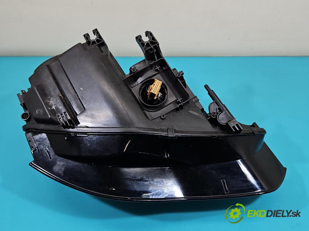 Audi A5 8T 2007-2016 2.0 TFSI 224hp automatic 165 kW 1984 cm3 5- Reflektor: ľavý 8T0941005C (Kľučka dverí ostatné)