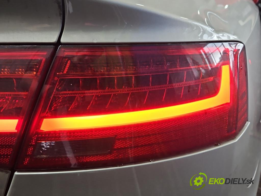 Audi A5 8T 2007-2016 2.0 TFSI 224hp automatic 165 kW 1984 cm3 5- svetlo / reflektor zadné pravé 8T8945096F (Kľučka dverí ostatné)