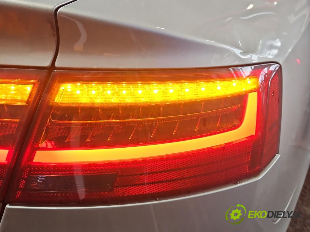 Audi A5 8T 2007-2016 2.0 TFSI 224hp automatic 165 kW 1984 cm3 5- svetlo / reflektor zadné pravé 8T8945096F (Kľučka dverí ostatné)