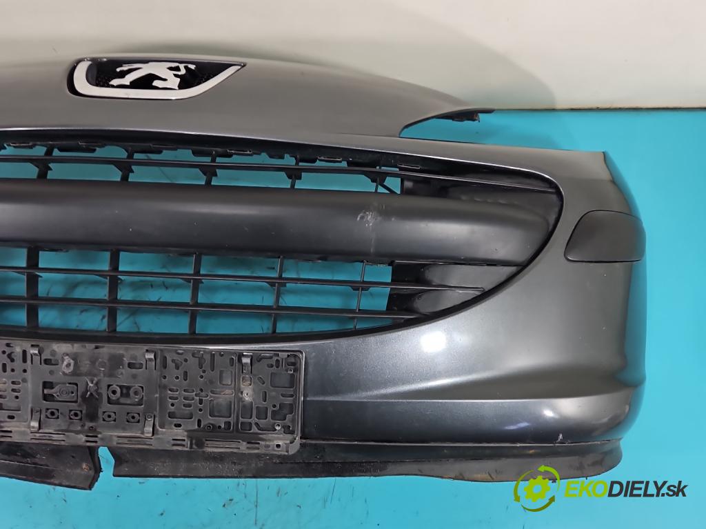 Peugeot 207 1.4 16v (201573) 95 hp manual 70 kW 1397 cm3 5- nárazník přední  (Klika dveří ostatní)