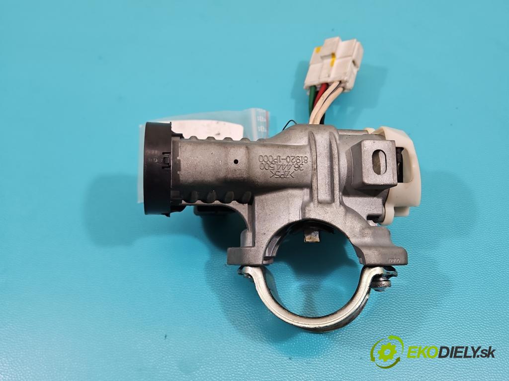 Kia Venga 1.4 crdi 75 HP manual 55 kW 1396 cm3 5- Spínačka 81920-1P000 (Spínacia skrinka)