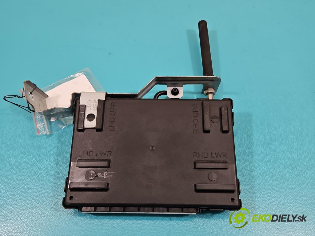 Kia Venga 1.4 crdi 75 HP manual 55 kW 1396 cm3 5- riadiaca jednotka komfortu 95400-1P200