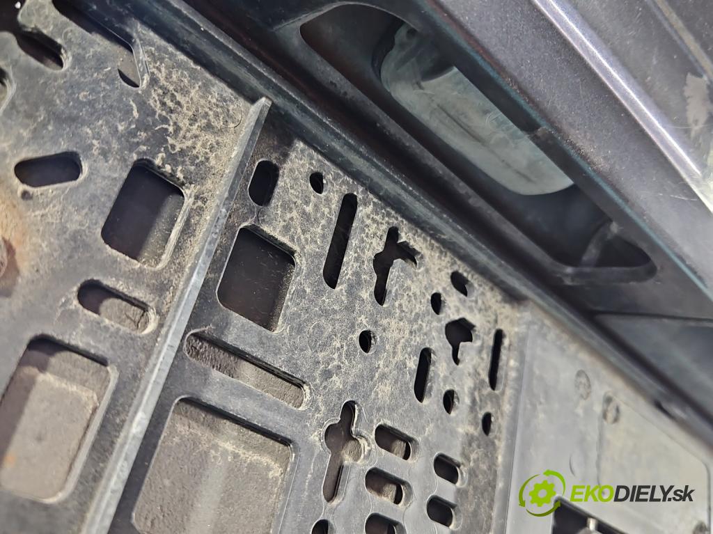 Peugeot 207 1.4 16v (201573) 95 hp manual 70 kW 1397 cm3 5- zadní kufrové dveře  (Zadní kapota (kufr))