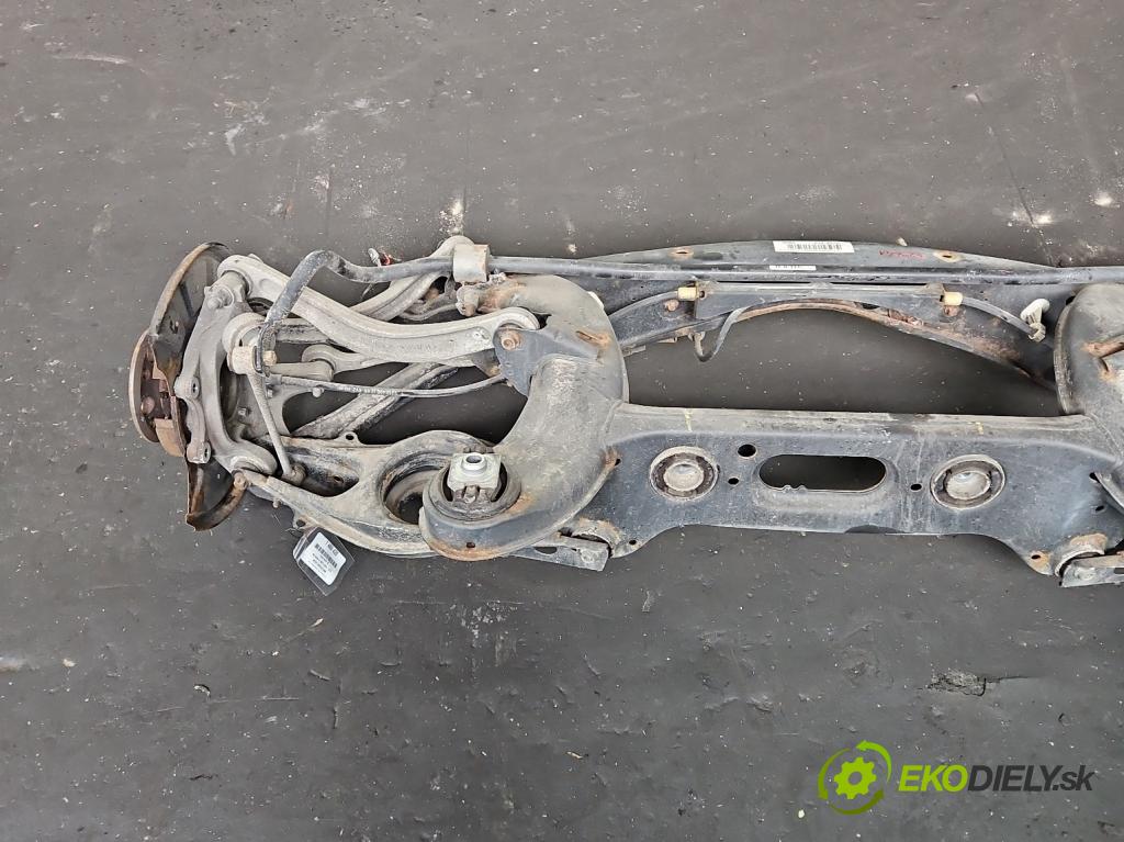 Mercedes E W212 2009-2016 2.2 cdi 136hp automatic 100 kW 2143 cm3 5- zadní výztuha 2123503510 (Zadní výztuha)