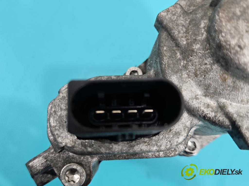 Mercedes E W212 2009-2016 2.2 cdi 136 HP automatic 100 kW 2143 cm3 5- čerpadlo oleja: A2212700197 (Olejová pumpa)