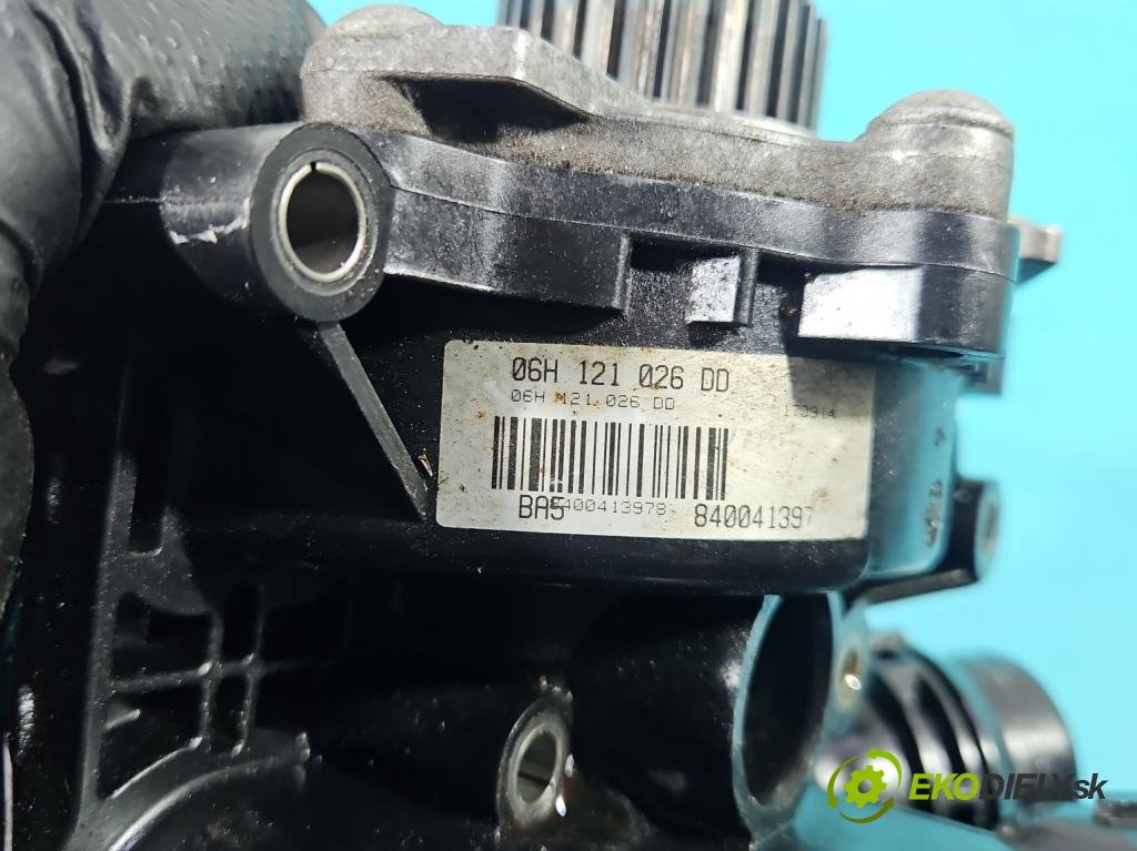 Audi Q5 2008-2016 2.0 tfsi: 220KM automatic 162 kW 1984 cm3 5- čerpadlo voda: 06H121026DD (Vodná pumpa)