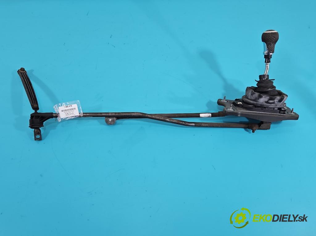 Audi A5 8T 2007-2016 3.0 tdi V6 239KM manual 176 kW 2967 cm3 2- Páka: Změny: stupeň,rýchlosť 8K0711271B (Rýchlostná páka (kulisa))