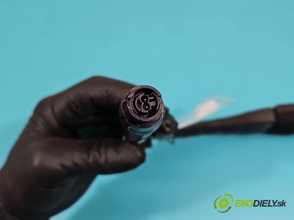 Opel Mokka A 2012-2019 1.6 cdti 136 HP manual 100 kW 1598 cm3 5- pas bezpečnosť: predné pravý 22870082