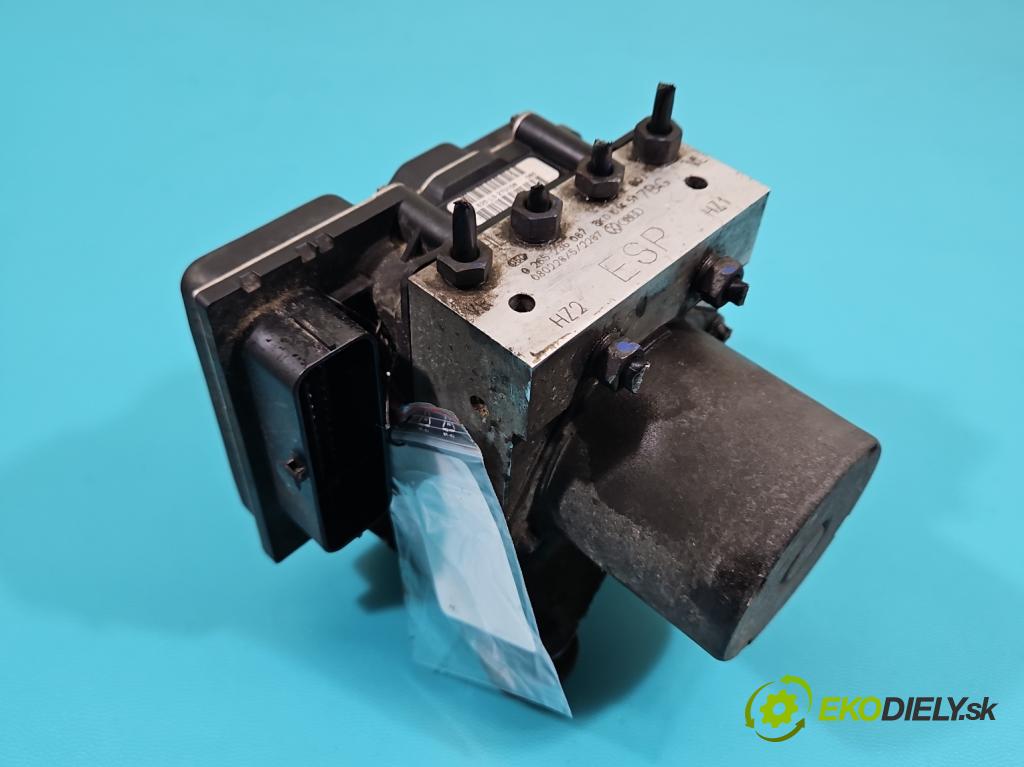 Audi A5 8T 2007-2016 3.0 tdi V6 239KM manual 176 kW 2967 cm3 2- čerpadlo abs 0265950937 (Pumpa ABS)