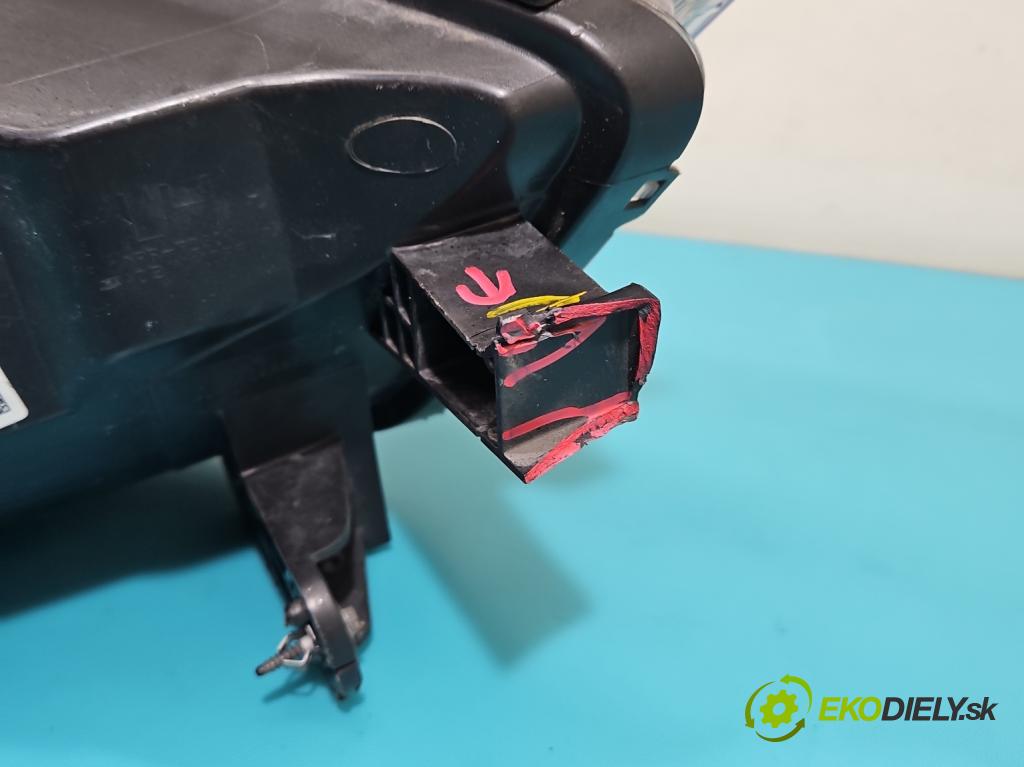 Opel Mokka A 2012-2019 1.6 cdti 136 HP manual 100 kW 1598 cm3 5- Reflektor: ľavý 42641937 (Kľučka dverí ostatné)