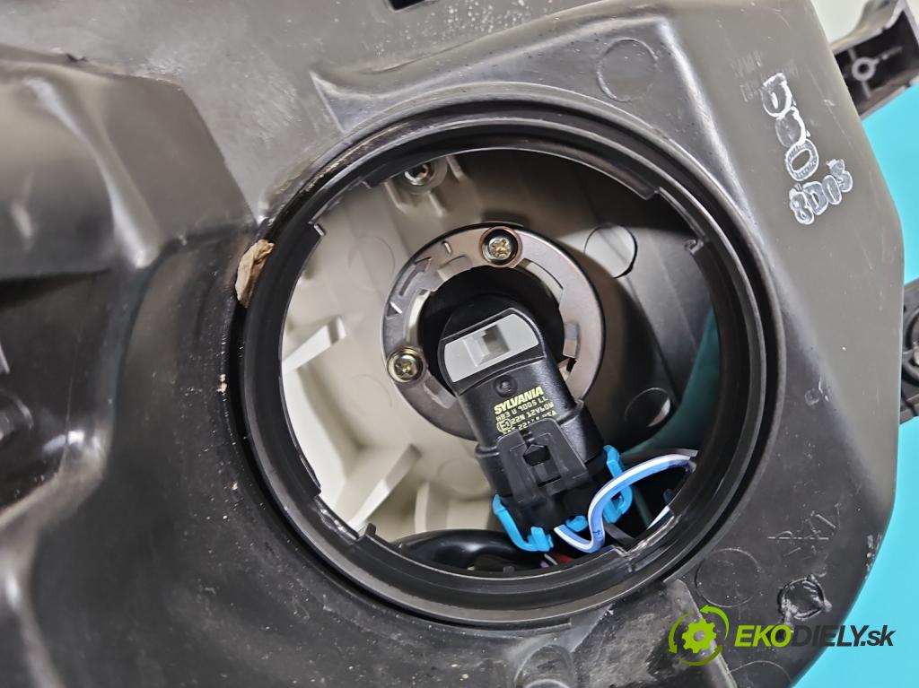 Opel Mokka A 2012-2019 1.6 cdti 136 HP manual 100 kW 1598 cm3 5- Reflektor: ľavý 42641937 (Kľučka dverí ostatné)