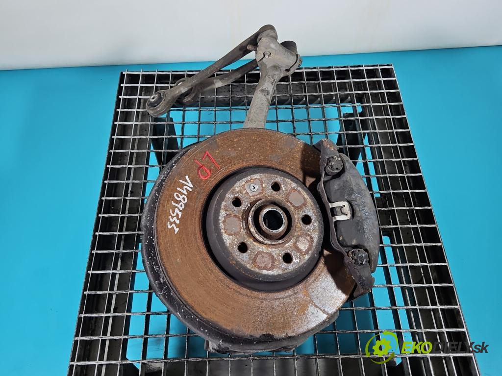 Audi A5 8T 2007-2016 3.0 tdi V6 239KM manual 176 kW 2967 cm3 2- náboj levé  (Náboj kola)