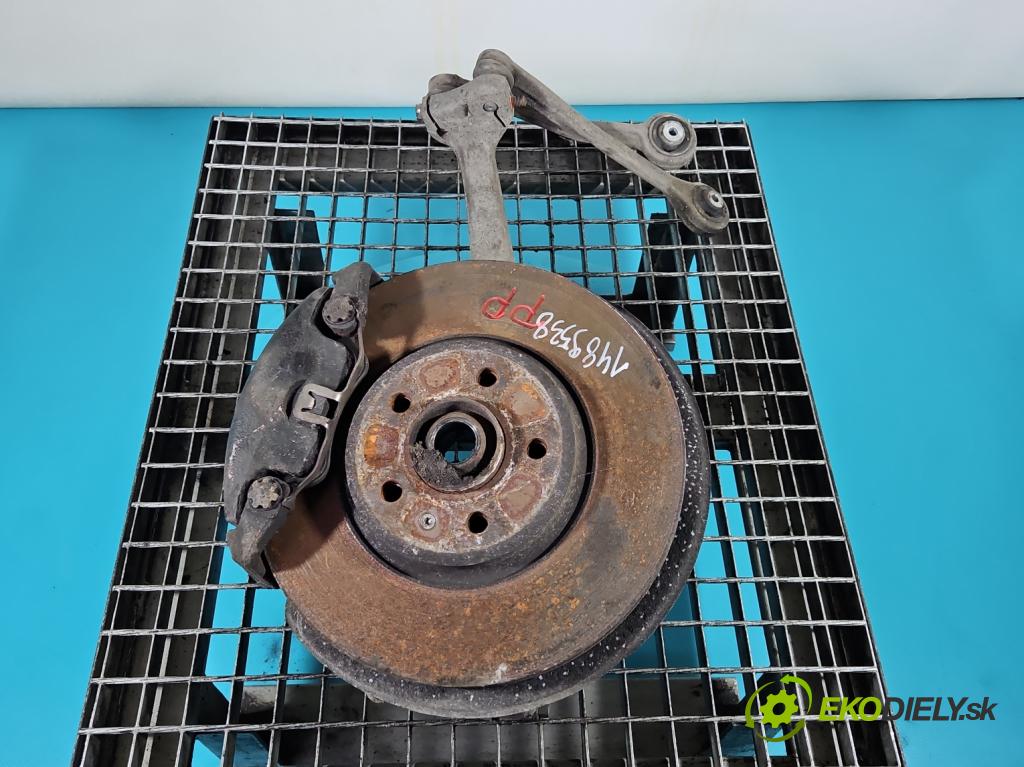 Audi A5 8T 2007-2016 3.0 tdi V6 239KM manual 176 kW 2967 cm3 2- náboj pravé  (Náboj kola)