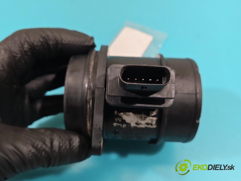 Kia Venga 1.4 crdi 75 HP manual 55 kW 1396 cm3 5- průtokoměr: 28164-2A500 (Váha vzduchu)