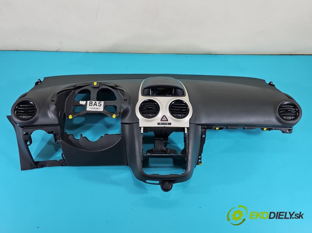 Opel Corsa D 2006-2014 1.2 16v 80 hp manual 59 kW 1229 cm3 5- kokpit,přistrojova deska