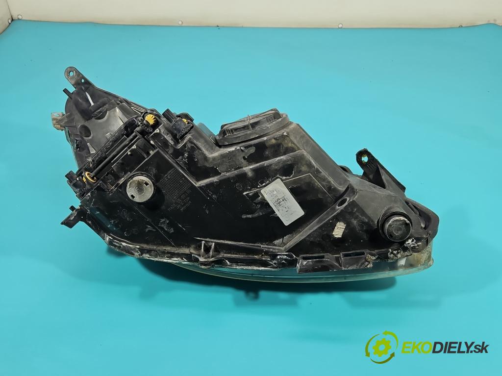 Opel Corsa D 2006-2014 1.2 16v 80 hp manual 59 kW 1229 cm3 5- světlo levý 13186381 (Klika dveří ostatní)