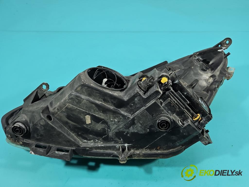 Opel Corsa D 2006-2014 1.2 16v 80 HP manual 59 kW 1229 cm3 5- Reflektor: pravý 13186382 (Svetlo predné pravé)