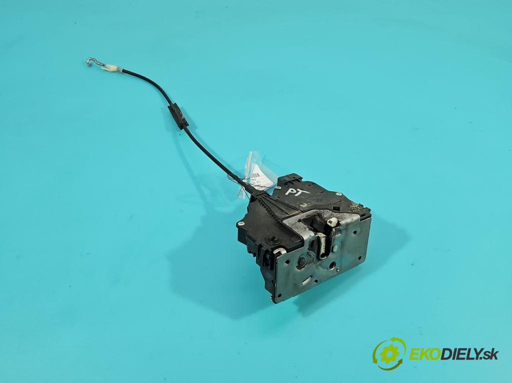 Opel Corsa D 2006-2014 1.2 16v 80 hp manual 59 kW 1229 cm3 5- zámek zadní pravý 13258267