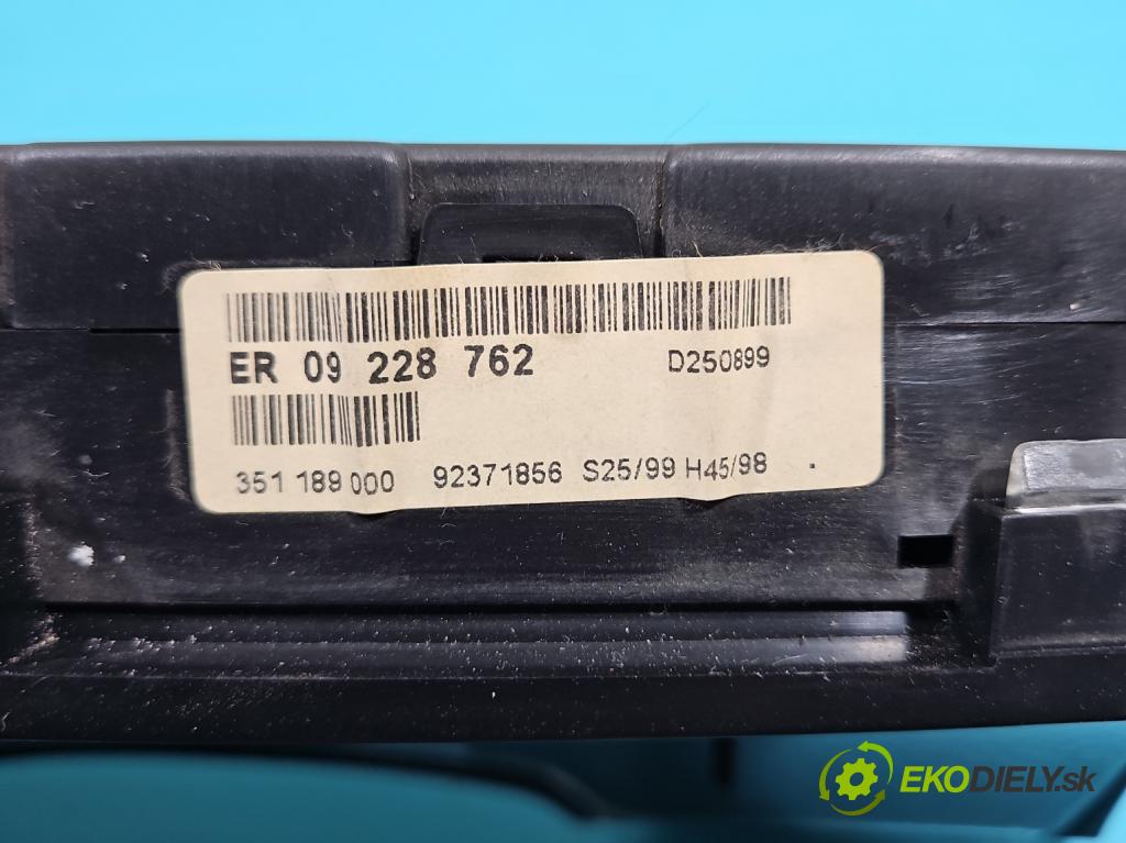 Opel Zafira A 1999-2005 1.8b 116 HP manual 85 kW 1796 cm3 5- prístrojovka/ budíky 09228762 (Prístrojová doska)