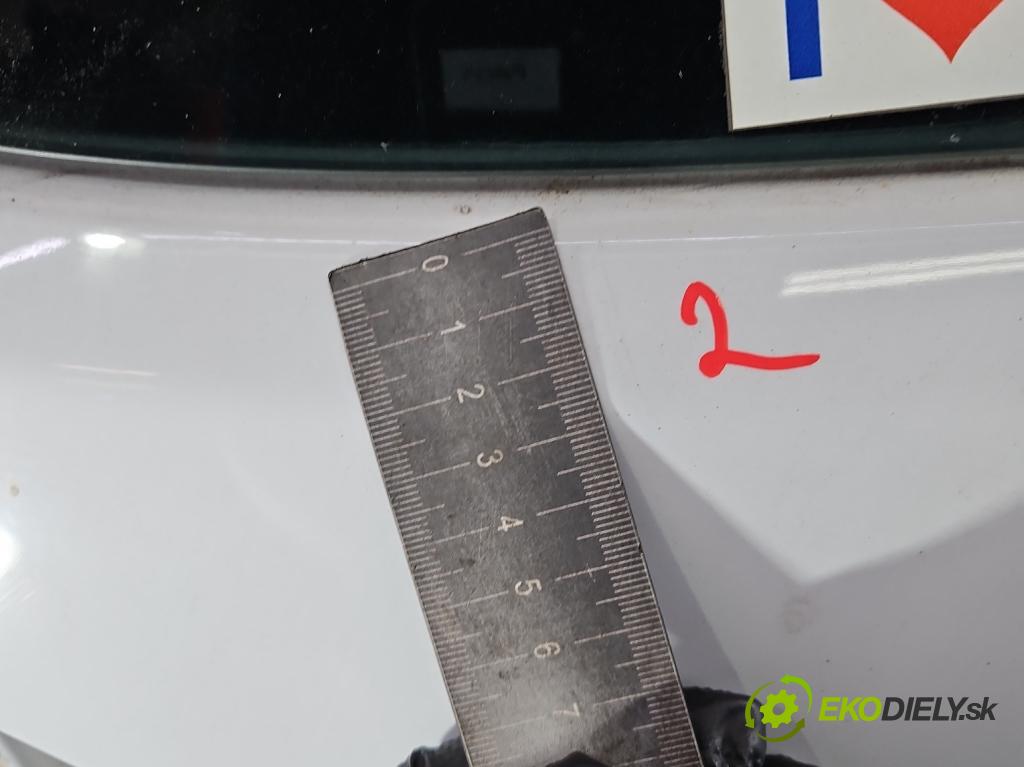 Kia Venga 1.4 crdi 75 hp manual 55 kW 1396 cm3 5- zadní kufrové dveře  (Zadní kapota (kufr))