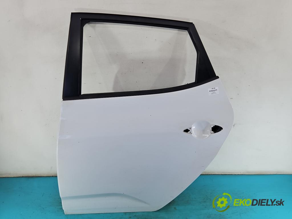 Kia Venga 1.4 crdi 75 hp manual 55 kW 1396 cm3 5- dveře zadní levé  (Klika dveří ostatní)