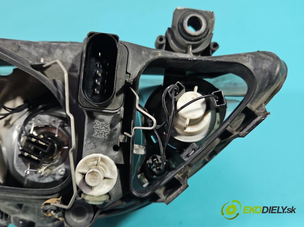 Seat Ibiza III 6L 2002-2008 1.4 16V 75 HP manual 55 kW 1390 cm3 5- Reflektor: ľavý  (Kľučka dverí ostatné)