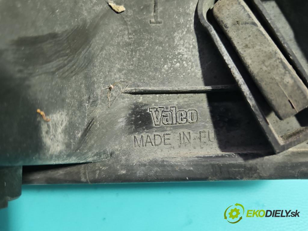 Seat Ibiza III 6L 2002-2008 1.4 16V 75 HP manual 55 kW 1390 cm3 5- Reflektor: ľavý  (Kľučka dverí ostatné)