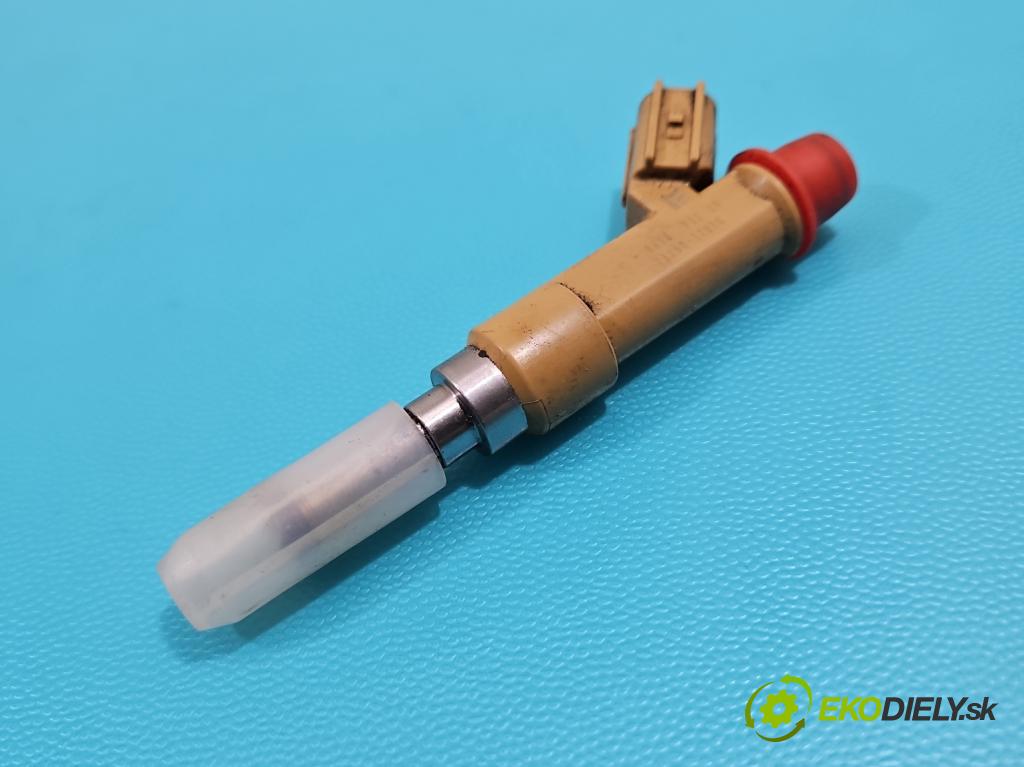 Toyota Avensis III T27 2009-2018 2.0 16v 152KM manual 112 kW 1987 cm3 5- vstrek 23250-37010 (Vstrekovač paliva)