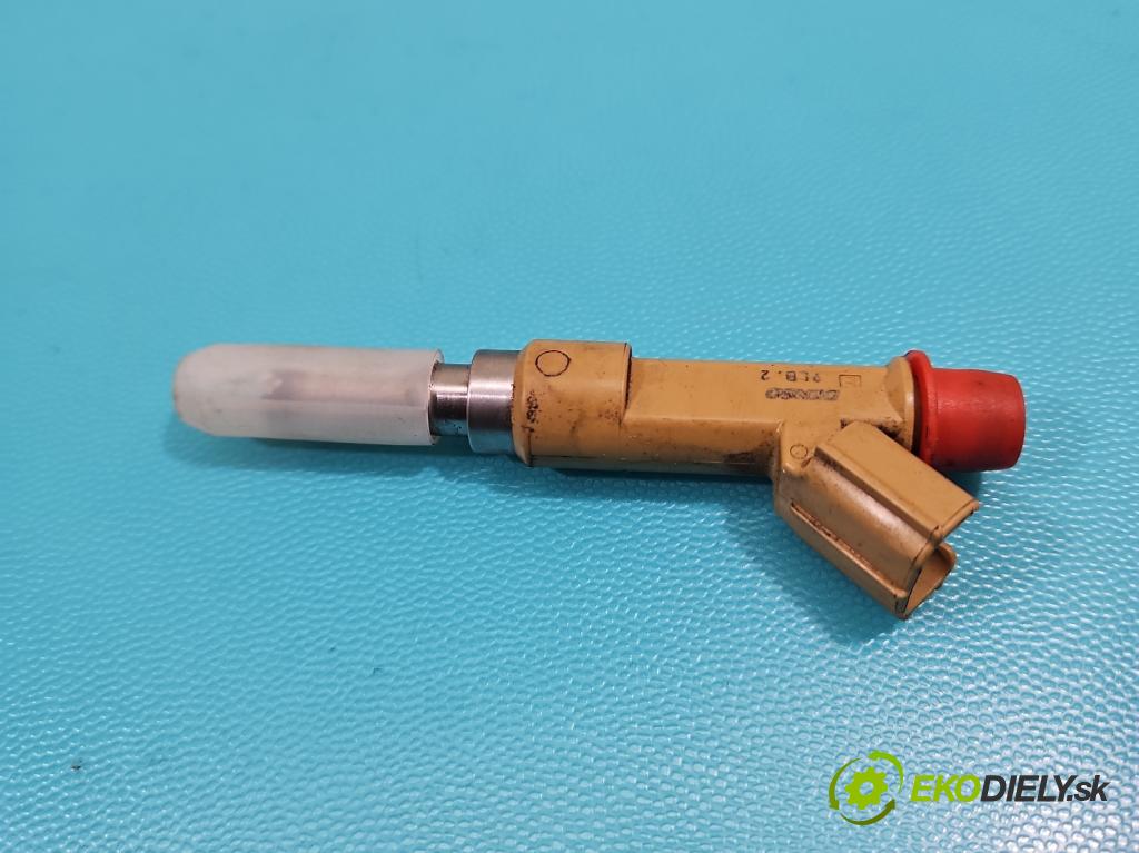 Toyota Avensis III T27 2009-2018 2.0 16v 152KM manual 112 kW 1987 cm3 5- vstrek 23250-37010 (Vstrekovač paliva)