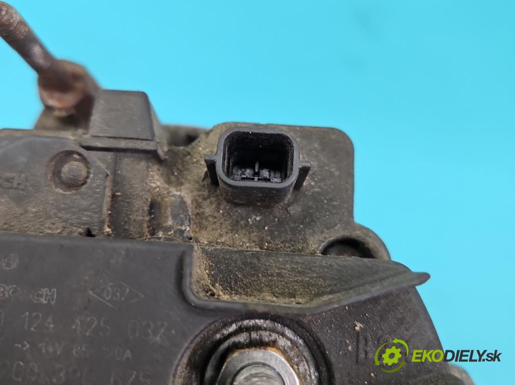 Renault Clio III 2005-2012 1.5 DCI 106 HP manual 78 kW 1461 cm3 5- Alternator 0124425037 (Alternátor)