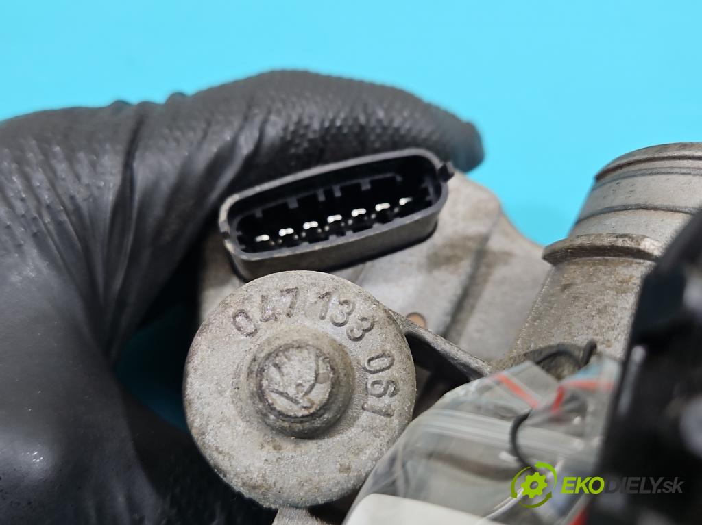 Skoda Felicia 1.3 mpi 68 HP manual 50 kW 1289 cm3 5- klapka 047133061 (Škrtiaca klapka)