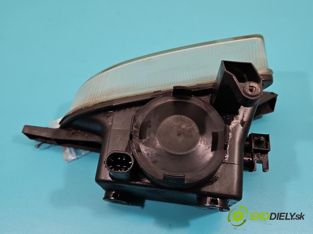Opel Zafira A 1999-2005 1.8b 116 HP manual 85 kW 1796 cm3 5- Halogen pravý  (Kľučka dverí ostatné)