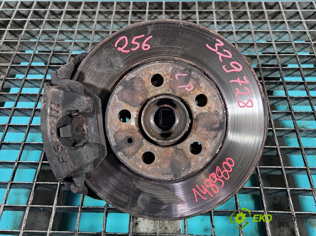 Seat Leon I 1999-2005 1.6 SR 101 hp manual 74 kW 1595 cm3 5- náboj levé  (Náboj kola)