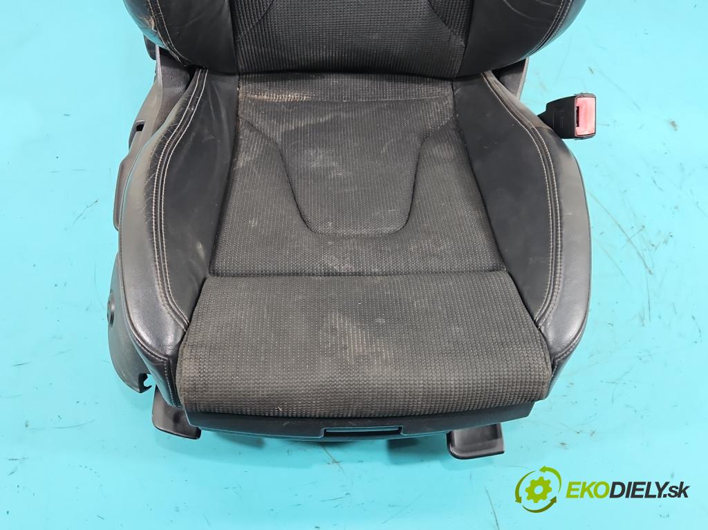 Audi A5 8T 2007-2016 3.0 tdi V6 239KM manual 176 kW 2967 cm3 2- Sedačka pravý  (Sedadlo)